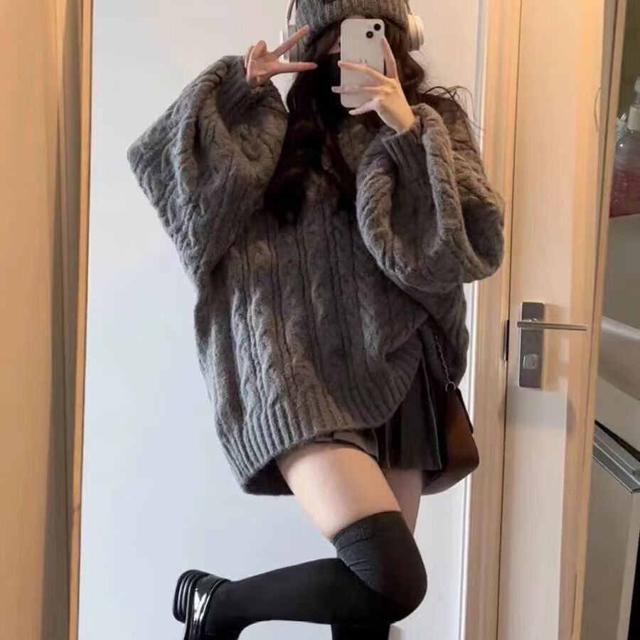 moring bull梨型身材穿搭春秋季秋冬季新款小个子奶系灰色慵懒风百褶