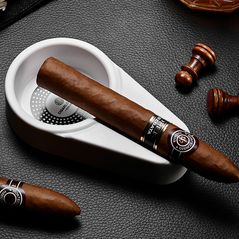 茄龙 （CIGARLOONG） 雪茄烟灰缸单支装便携式大口径客厅摆件雪茄灭烟器多色可选 黑色