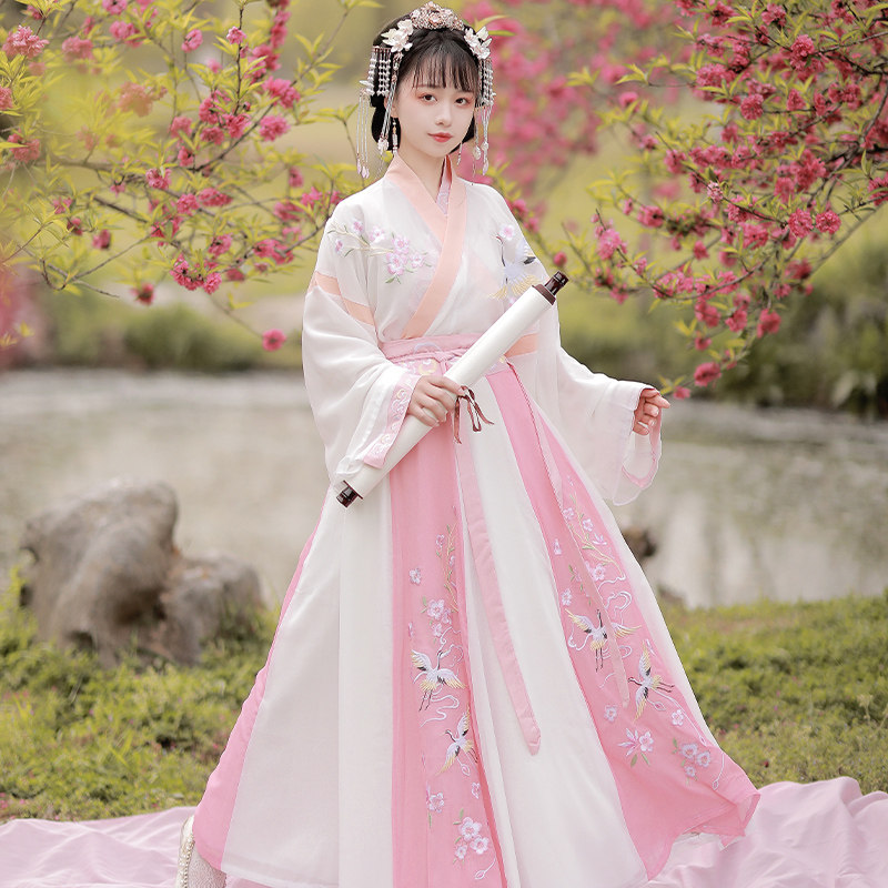 京东汉服价格走势图哪里看|汉服价格比较