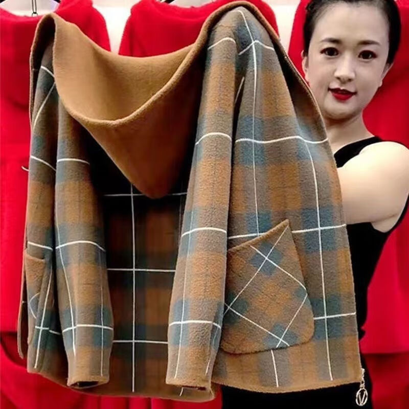 GTYUWVG胖太太加肥加大品牌服裝碼女裝300斤胖mm秋冬新款洋氣格子連帽毛 駝色  均碼 s 70-85斤