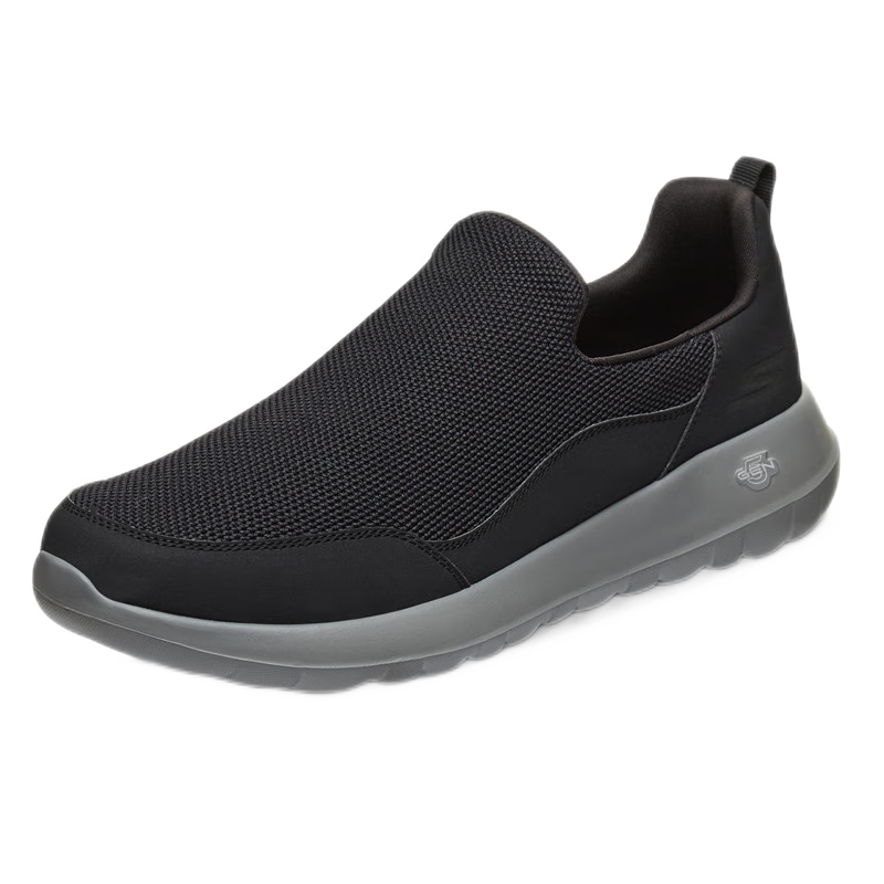 ���ڲ�����˹���棨Skechers����Ь����һ�ŵ��˶�Ь�ٴ����н���Ь�������ʲ�Ь54626 208Ԫ