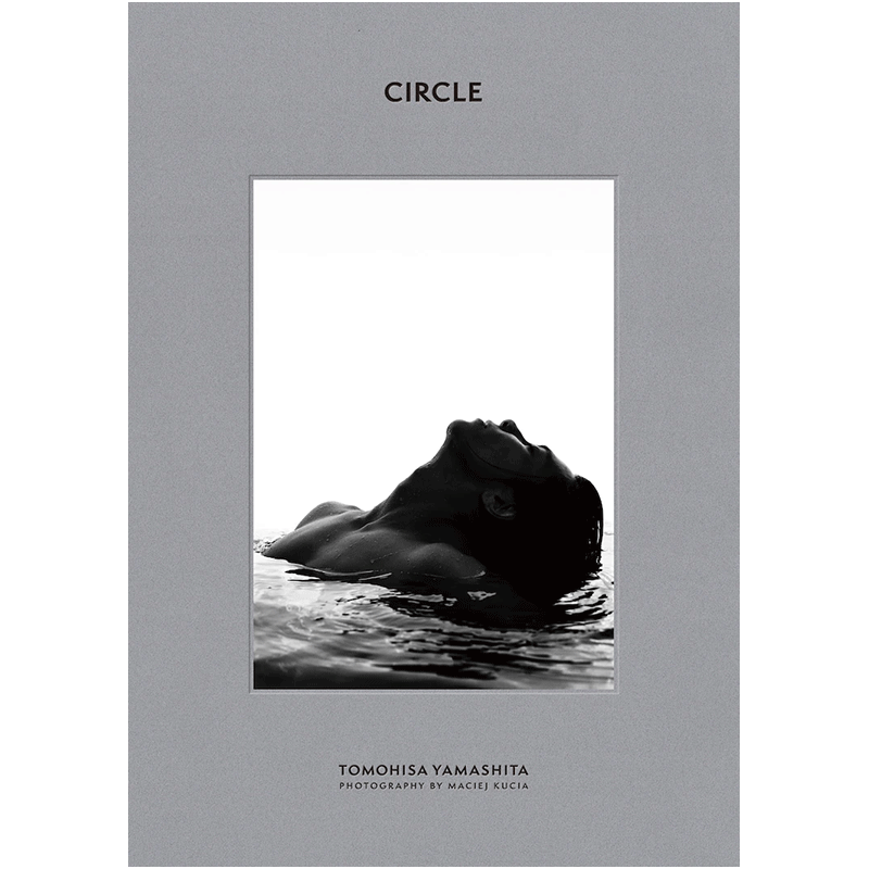 【现货】山下智久 写真集 Circle 豪华限定版，山下智久写真集：Circle 豪华限定版 盒装付