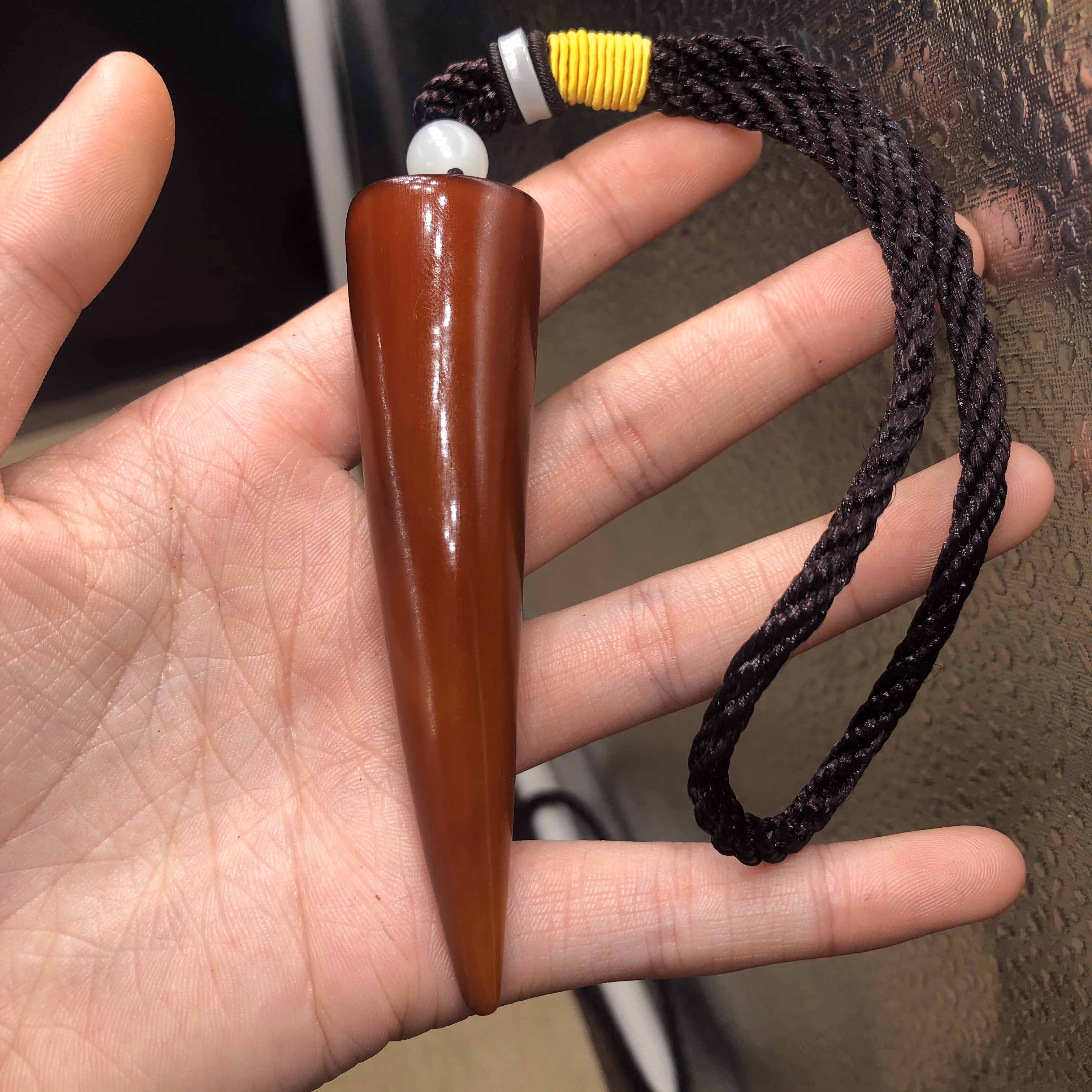 艾冰雨 生日礼物西藏牦牛角原角尖手把件牛角经络点穴按摩刮痧拔筋棒