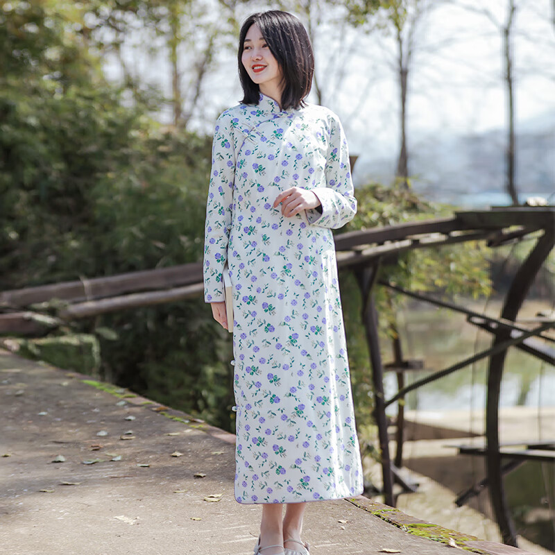 乱在江南民国风中式立领斜襟盘扣改良旗袍裙春秋新款双层棉碎花连衣裙