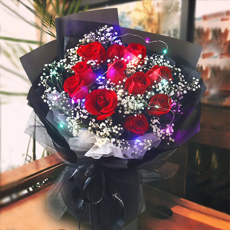 送男朋友的花束 520情人节抖音网红满天星干花束永生花香皂花生日送