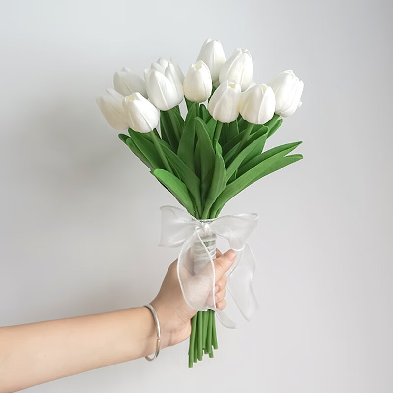 领证手捧花郁金香郁金香花束森系手捧花仿真桌花新娘伴娘婚纱家居拍照
