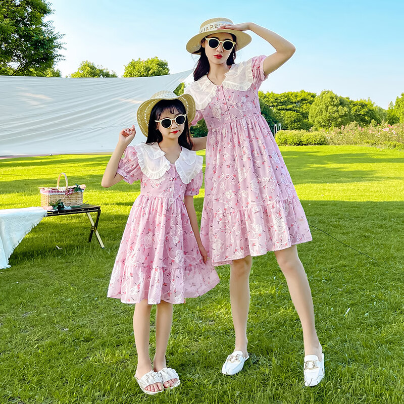 迪士尼亲子装母女装连衣裙高端不一样炸街洋气夏季新款度假女童碎花裙子 粉红色 140cm