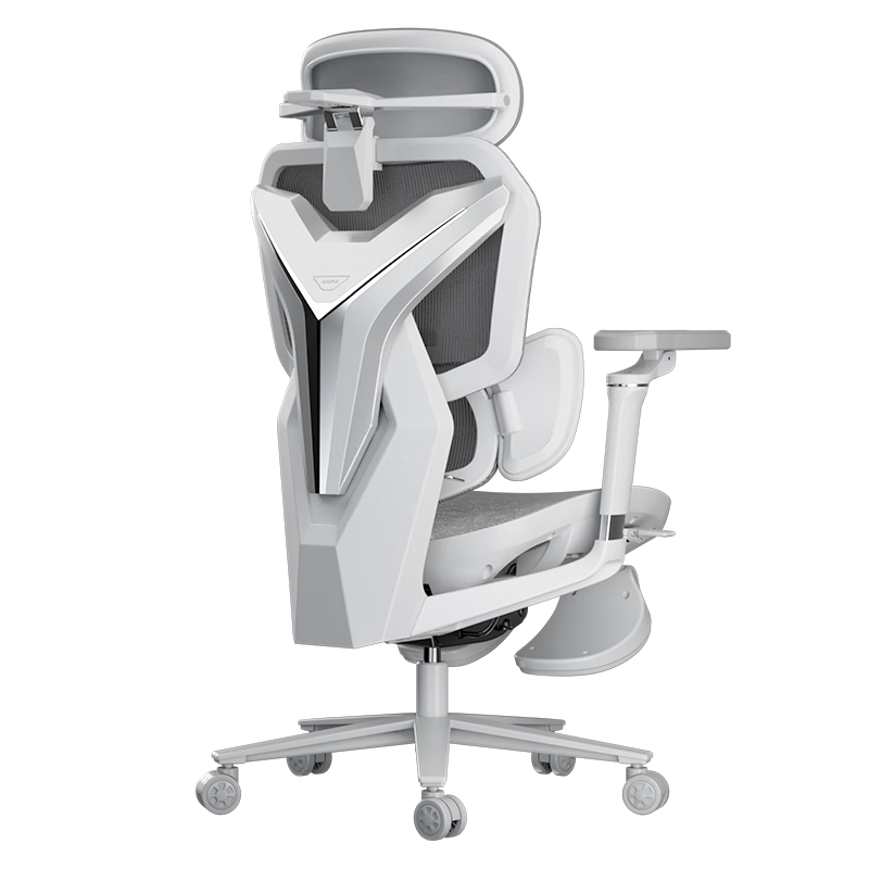 ����G7�羺���������幤ѧ�ε����ΰ칫���˹���ѧ������Ϸ�ι��Ҳ��� 2124.51Ԫ(������)