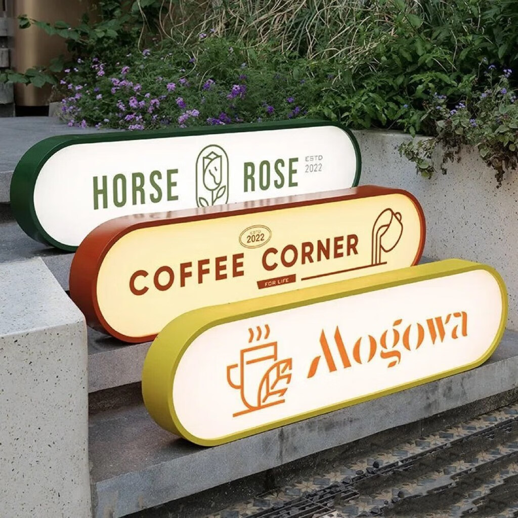 烤漆发光灯箱 设计 100cmx160cm