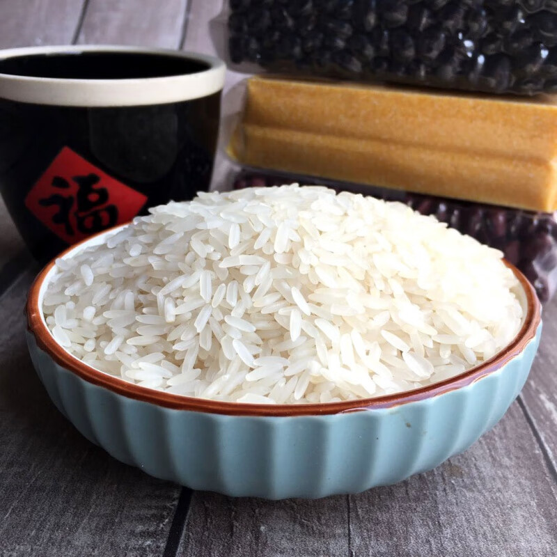 维霆精选长粒香新米大米2500g五斤东北农家香米现磨食用袋装湖北特产