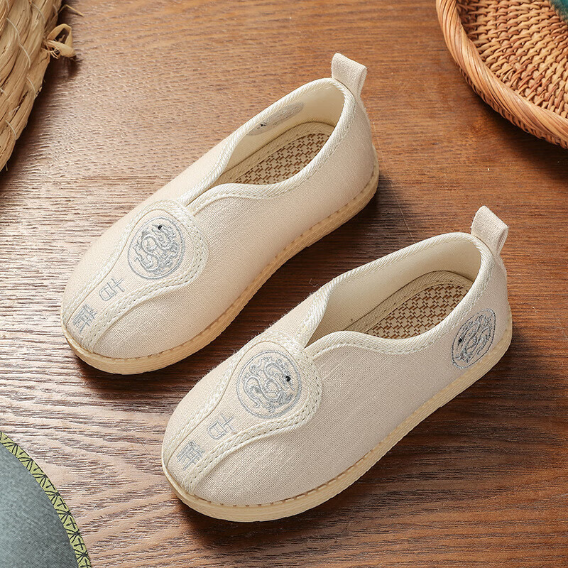 忻悦晴男童鞋儿童老北京手工布鞋学生古装汉服演出鞋软底中国风绣花