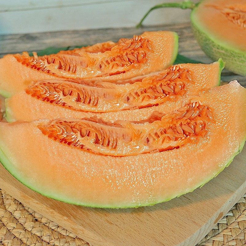 海南哈密瓜玫珑蜜瓜当季新鲜水果冰淇淋网纹瓜新疆吐鲁番哈蜜瓜 带箱9