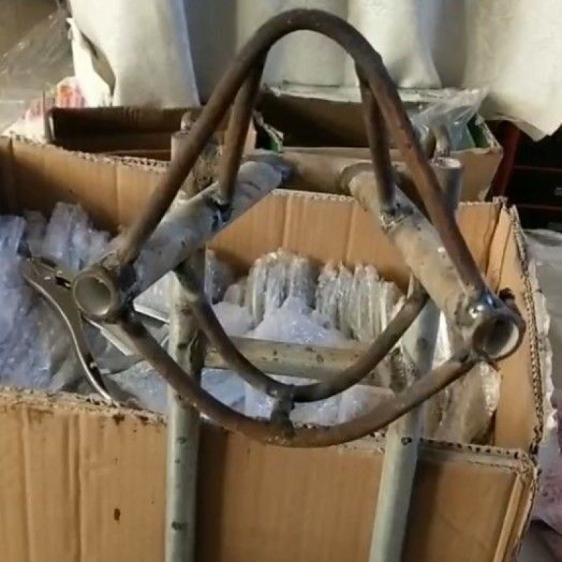 羊头架子剪羊毛固定架升降高度调节打针输液配种挤奶推羊毛羊头架