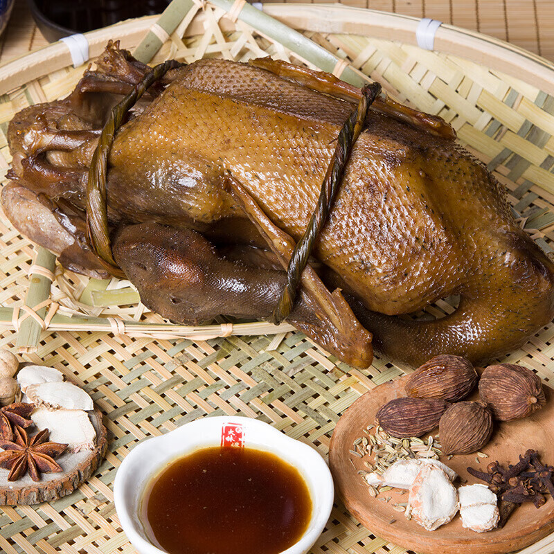 虎钢馋苏州常熟杨园沙家浜特产爊鸭原生态老鸭爊制盐水鸭570g