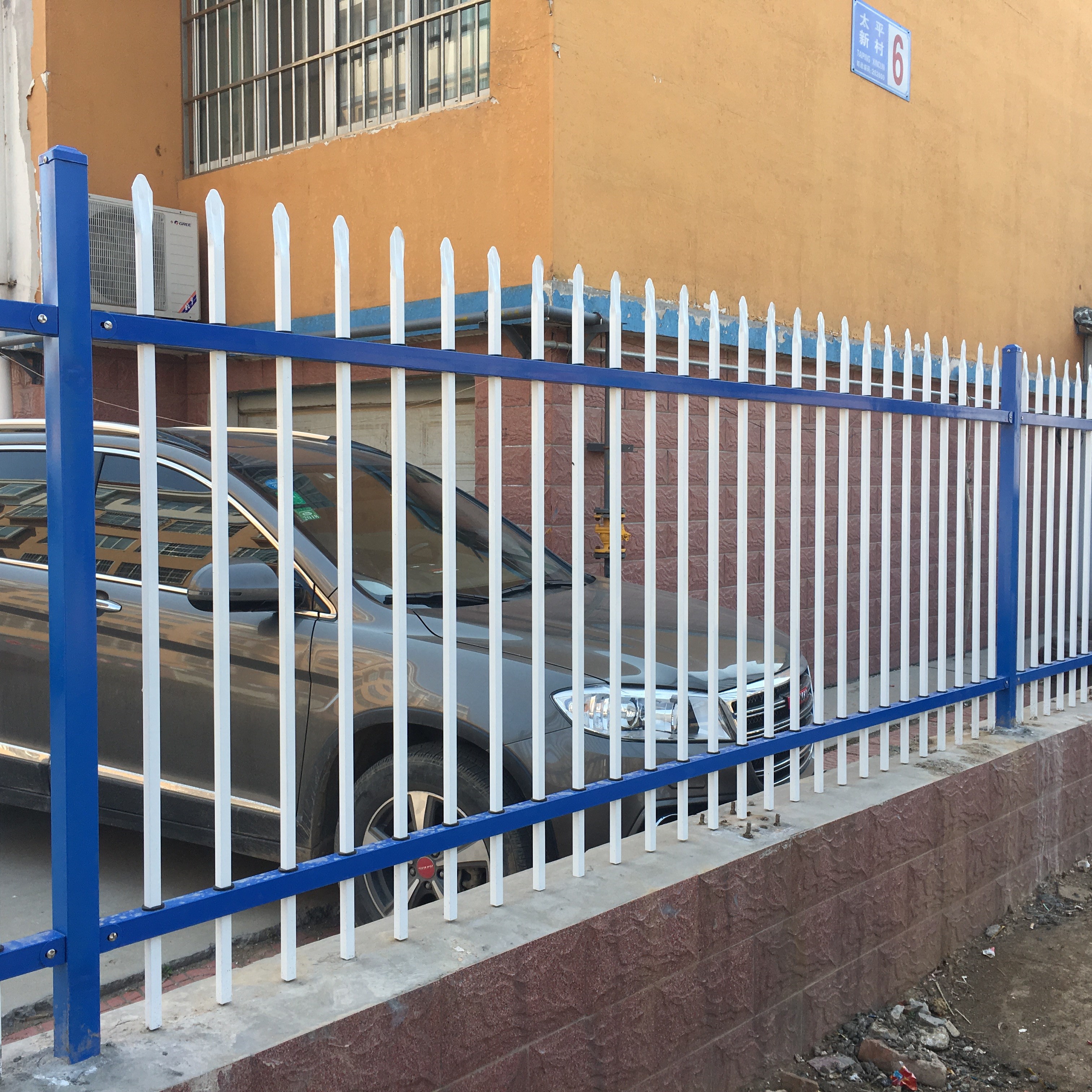 画萌锌钢护栏网铁艺围栏杆操场小区院墙阳台学校庭院隔离栅栏围墙护栏