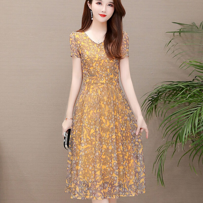 50岁中长连衣裙,中老年连衣裙 中年网纱碎花连衣裙女中长款气质v领40-50岁妈妈装夏季新款a字裙 黄色