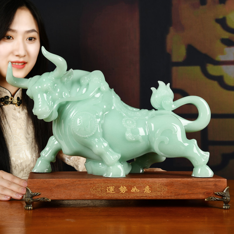 玉石牛开拓牛斗牛摆件办公室装饰开业上市商务礼品 a款-中号田黄玉