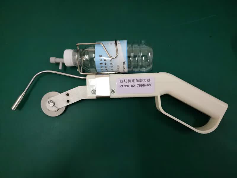 双幼商用绞碎肉打肉机磨刀神器切丝切片机打磨开刃圆刀片配件磨刀石片 台式机专用磨刀器（带灯光）怎么看?