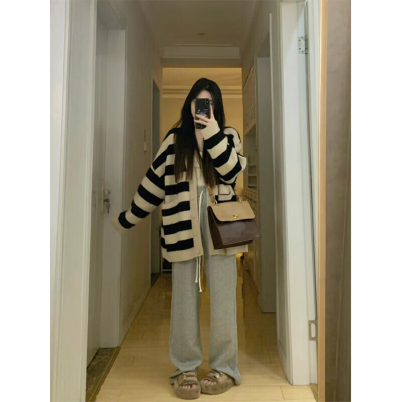 相伊恋人中长款针织开衫女25年春秋新款慵懒风外穿毛衣宽松条纹外套小个子 黑杏条纹【软糯面料】 均码【适合80-140斤】
