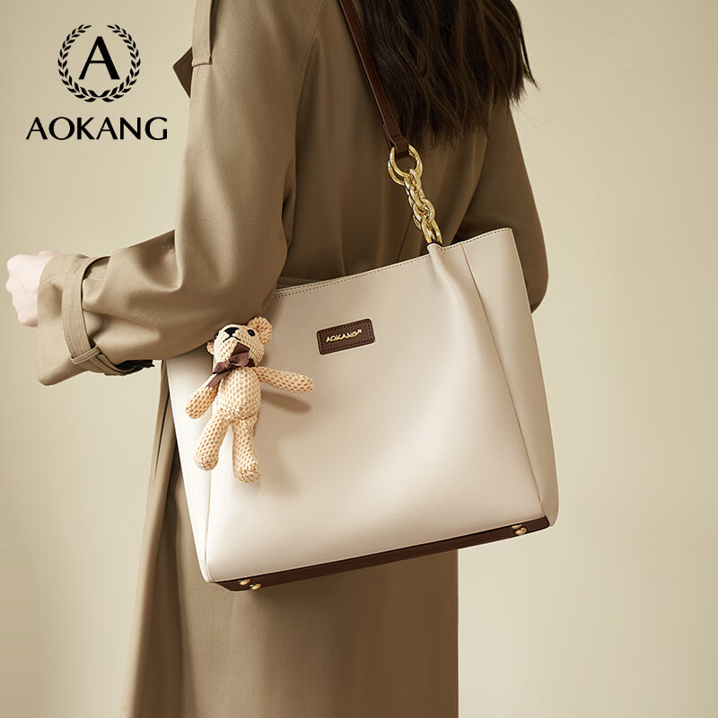 ���ڲ������¿�����Ů���¿�ţƤ���ذ�������Ҹ�°�ͨ�ڵ����������������� �װ�ɫ(С�ܹ���)