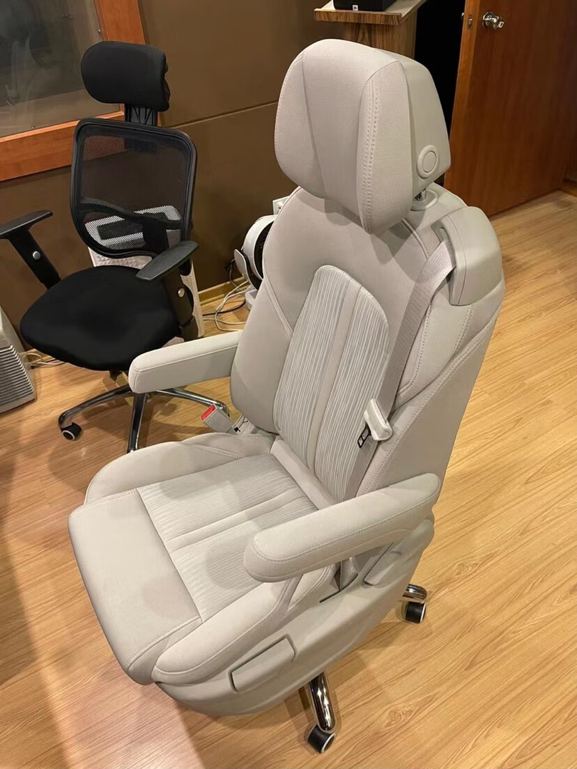 友家语gl8电竞椅别克gl8座椅改装办公椅家用653t652tes电脑椅学生电竞