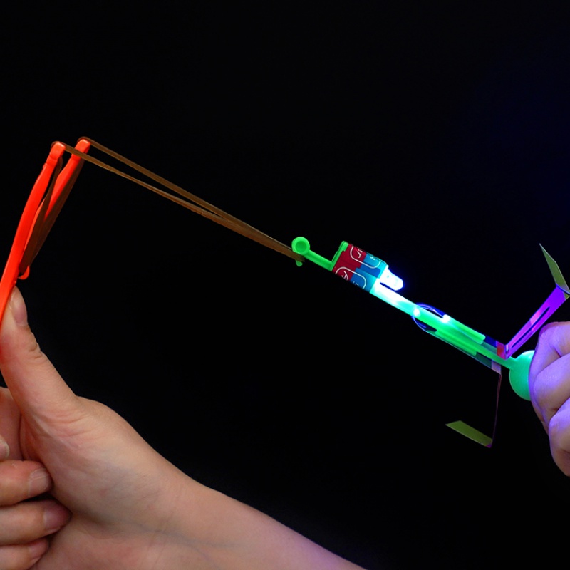 手搓塑料竹蜻蜓弹弓飞箭发光竹蜻蜓弹弓飞箭玩具飞天仙子儿童飞剑闪光