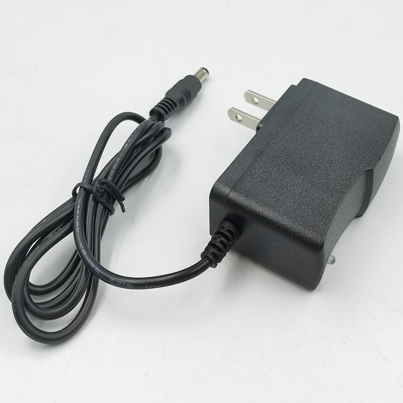 迈思路(max load)手提探照灯锂电池充电器3.7v4.