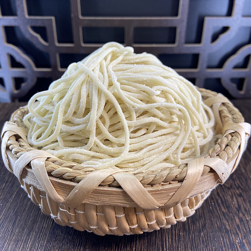 仟佳佰味(qianjiabaiwei)芜湖小刀面全麦碱水湿拉面手工半干鲜面205老