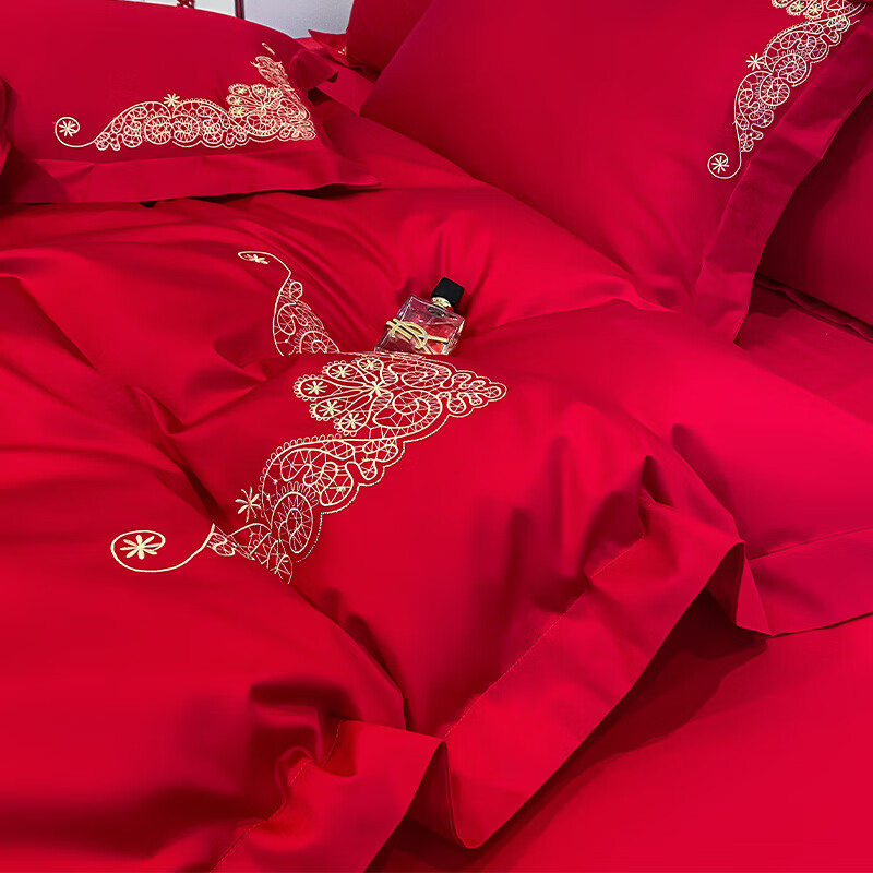 2025年婚床四件套哪个好？这5款材质舒适，设计精美，婚房必备，选择不踩雷