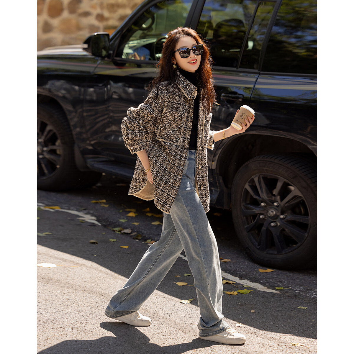 德玛纳【韩风职场穿搭】冬季小香风粗花呢亮片加绒珍珠扣衬衫式女式外套