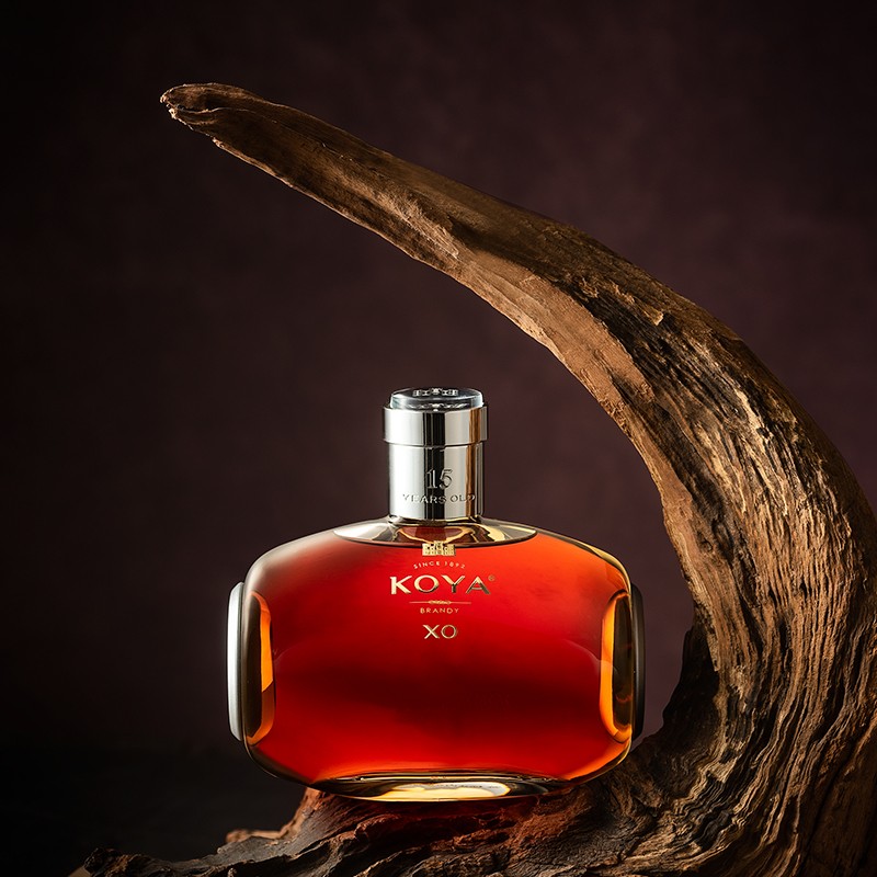 张裕可雅白兰地 全家福套装 三支礼盒装 洋酒酒庄酒送礼聚会宴会酒 2050mL 3瓶 组合装共三支 700ml*1 700ml*1 650ml*1