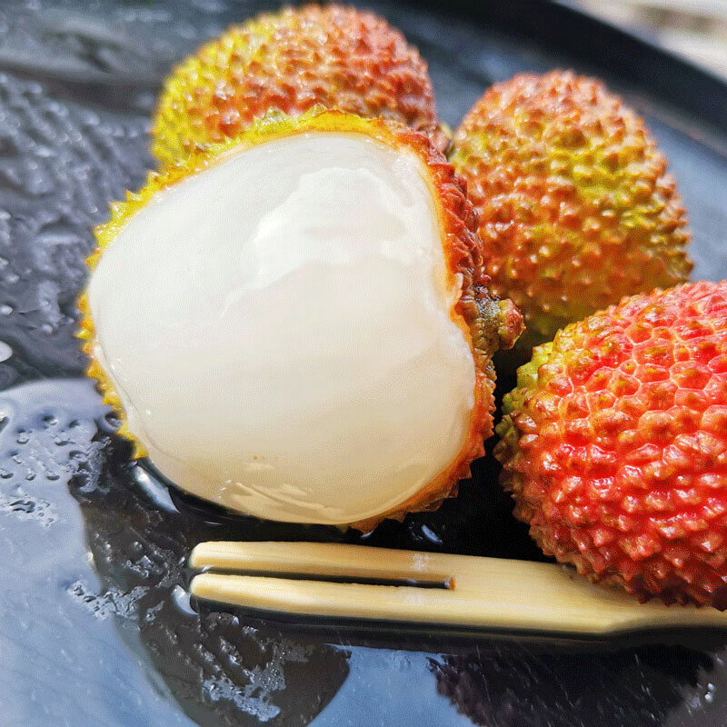鲸咚亿农【顺丰冷链】海南妃子笑荔枝新鲜荔枝水果当季孕妇水果礼盒 3斤精选【顺丰冷链】净重2.8斤