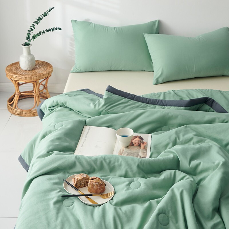 多喜爱家纺可水洗空调被大豆纤维夏薄被可机洗夏凉被夏被床上用品 亲肤水洗20%大豆纤维夏被(绿) 229*230cm 1.8米床