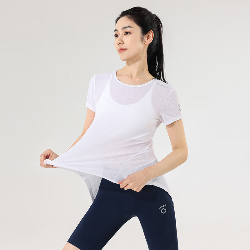 马孔多（macondo）女子运动短袖T恤 一衣四穿吸湿速干 春夏跑步半袖马拉松上衣夏 白色 M