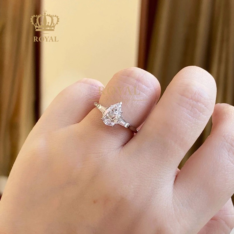 royalpick水滴形钻石戒指1克拉女戒d色vvs2钻戒18k金白钻送人老婆订结