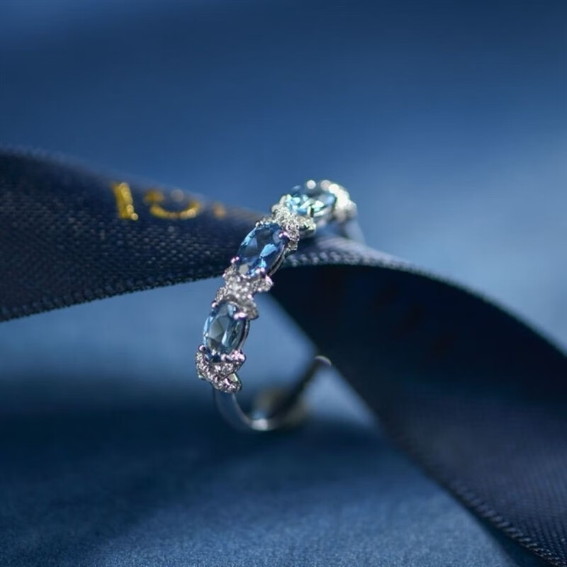 珠佩丽海蓝宝戒指海蓝宝戒指女s925银女时尚钻戒排戒优雅大方百搭开口