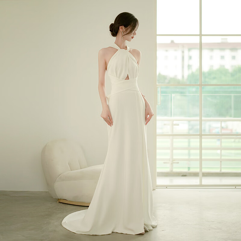 【特价捡漏】泽卡狼 高档轻奢挂脖轻婚纱简约出门纱秋冬季旅拍迎宾