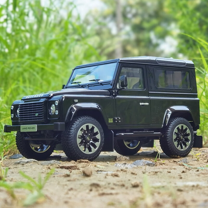 lcd 1:18 路虎 卫士90 defender d90 v8 越野车合金车模汽车模型 收藏