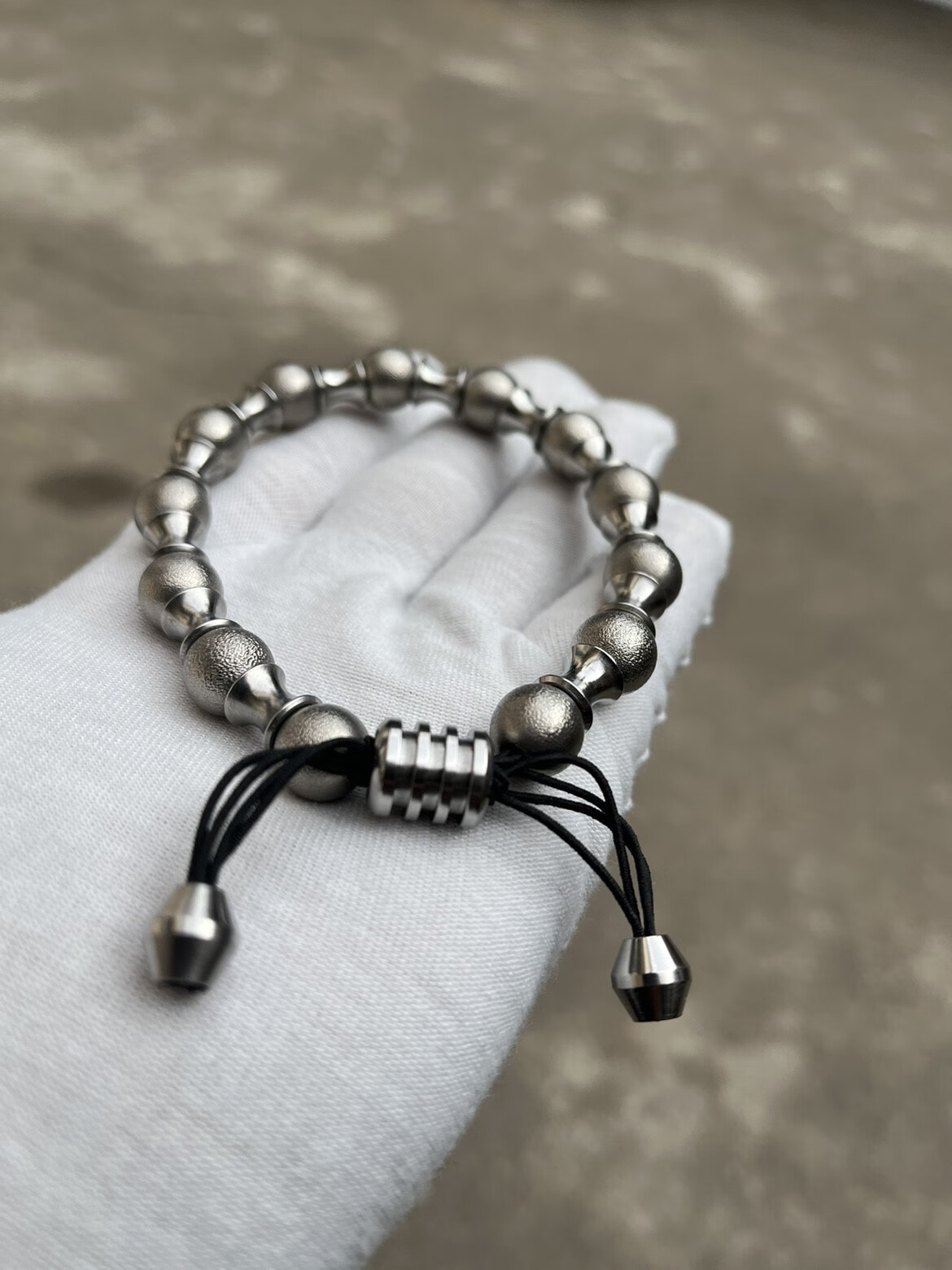 仙来阁纯钛手串实心实心直径10毫米