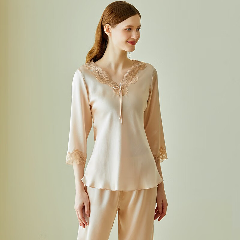 江南故事秋冬真丝睡衣女100%桑蚕丝气质V领睡衣裤两件套修身可外穿家居服 [热荐]香槟色 【高档礼盒】 L