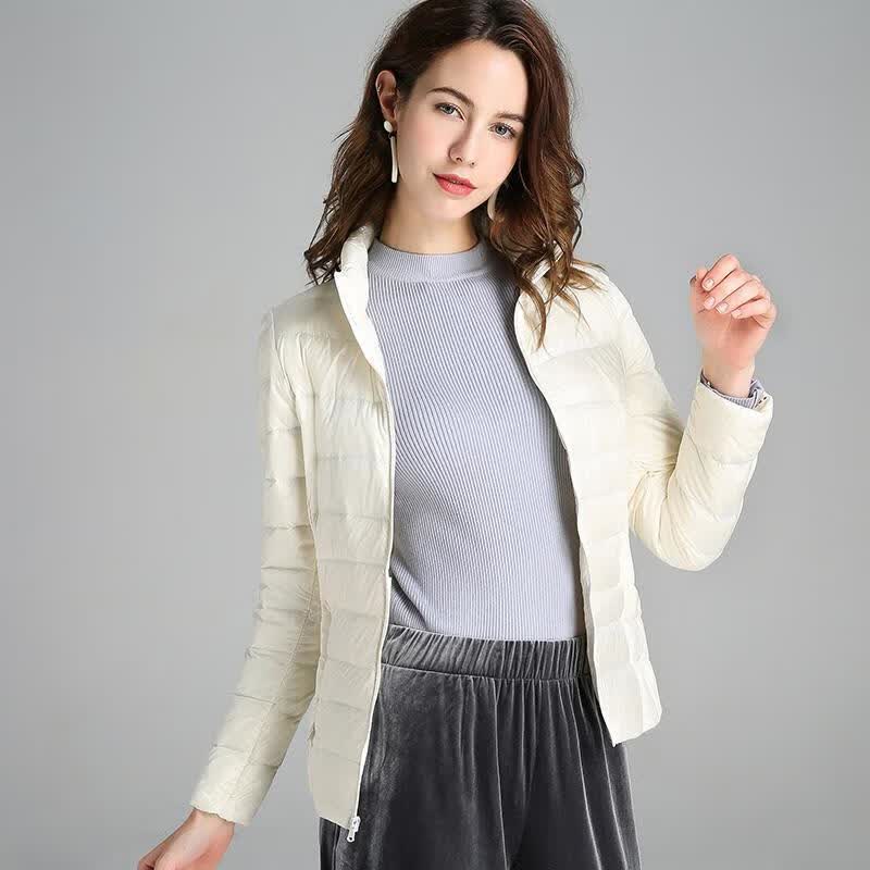 KLZMAIRAE白鸭绒2023新款秋冬轻薄羽绒服女连帽短款立领大码修身女士外套 米白色【立领】 XL 118-128斤使用感如何?