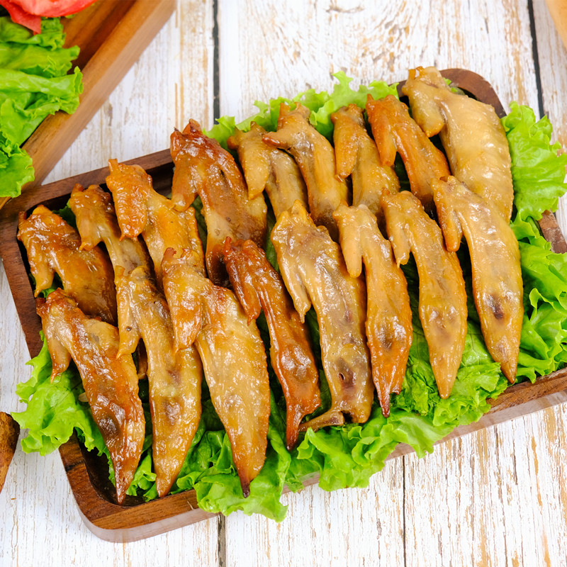 虎钢馋正大雪莲熏鸡翅尖鸡翅东北熏鸡熟食即食下酒菜卤味鸡翅膀清