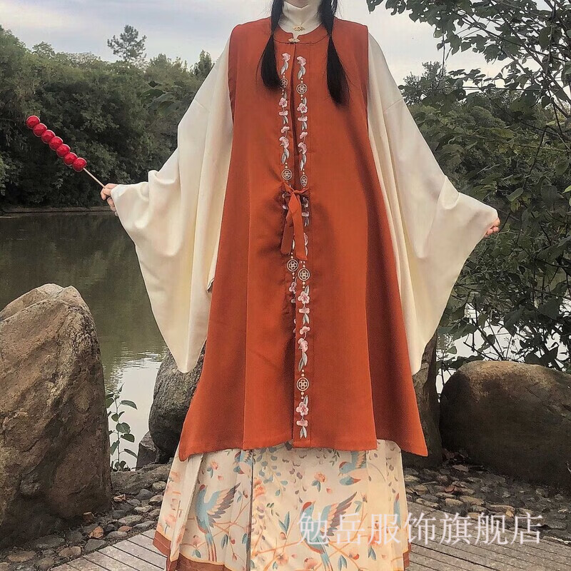泰载明朝服装梨花阁亭原创汉服女【莺咛】明制立领刺绣比甲马面裙日常