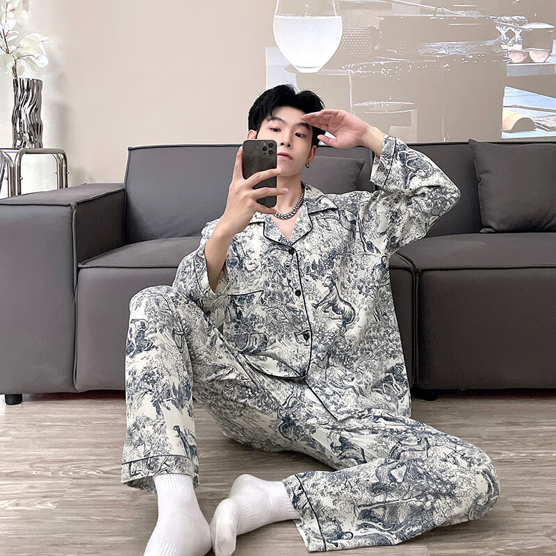 萧淑妃 春秋季新款薄款冰丝绸开衫情侣睡衣休闲可外穿可爱卡通米奇仿真丝长袖长裤家居服套装 水墨画 男生XXL码