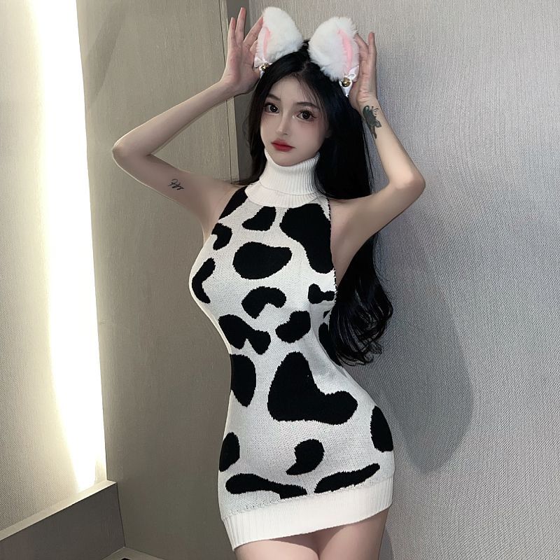 新品cosplay性感包臀露背奶牛吊带高领挂脖毛衣针织连衣裙牛奶短裙