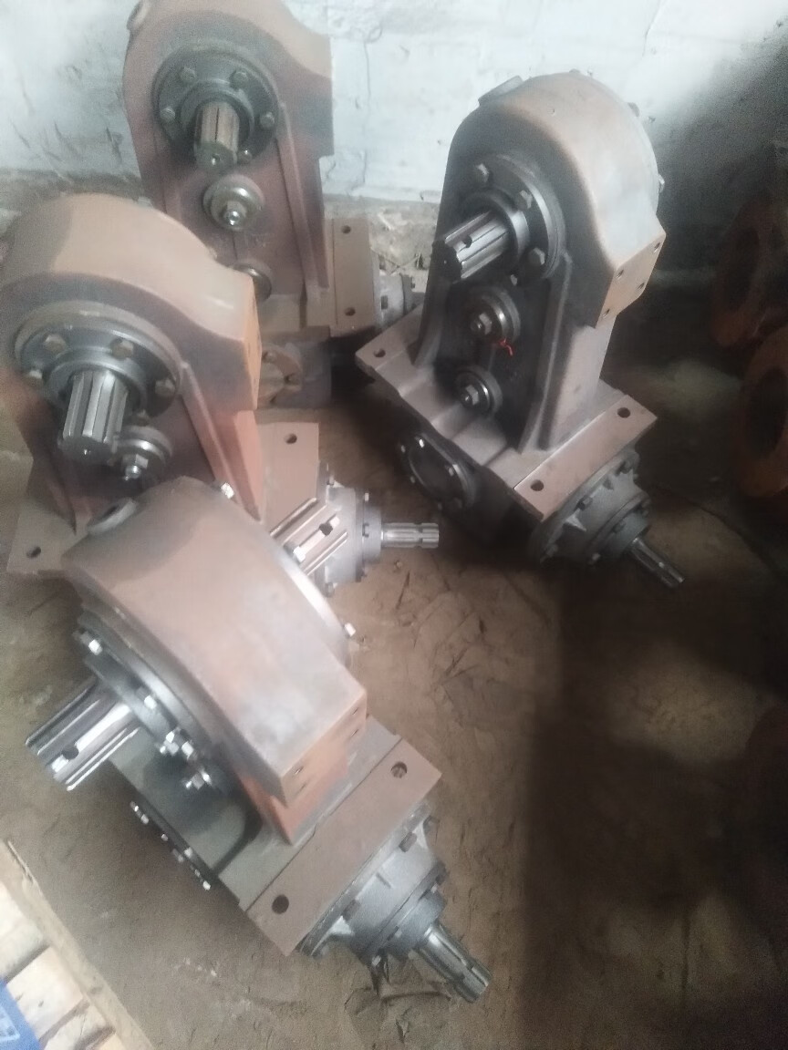 螺丝侠连云港旋耕机配件大全齿轮箱体总成140特大180变速箱低中高加强
