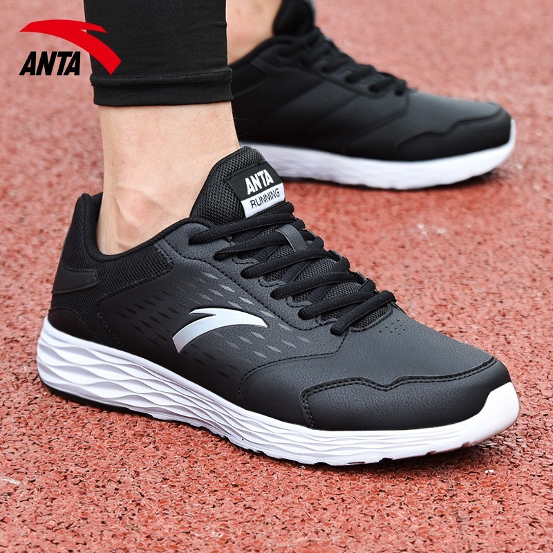 安踏官网男鞋2024夏季新款运动鞋超轻软底透气防滑跑鞋皮网防水跑步鞋