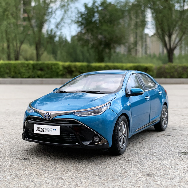 雨萱汽文 车模丰田雷凌双擎e levin新能源仿真车1:18合金汽车模型收藏