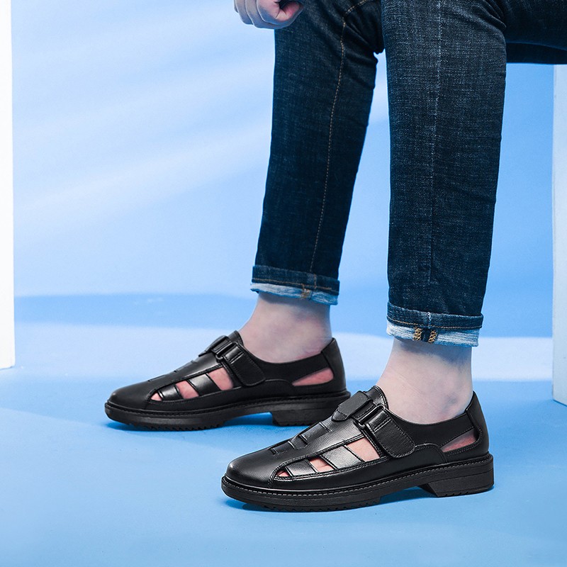 落脚潮牌子男鞋中青年男士洞洞凉鞋平跟耐磨时尚透气百搭男士凉皮鞋