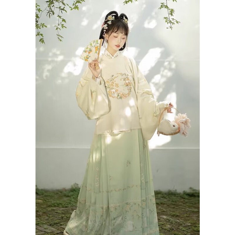 千枫绮马面裙半身大码汉服女胖mm明制兔年圆领袄裙琵琶袖夏200斤 米色